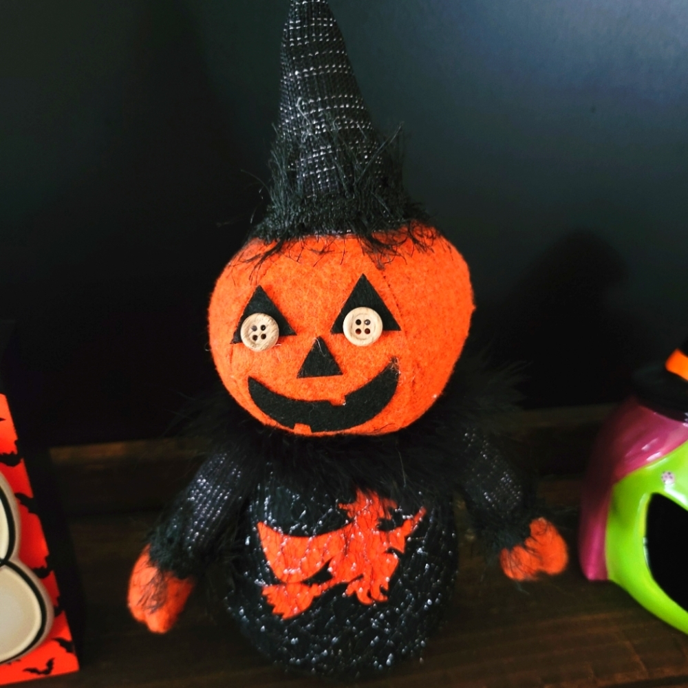 Halloween Spooky Pumpkin Figure